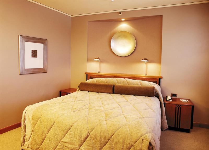 Intercontinental Johannesburg Sandton Towers, An Ihg Hotel Экстерьер фото